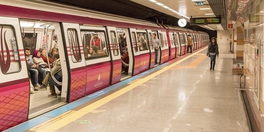 İstanbul Festivali boyunca metro sefer saatleri uzayacak