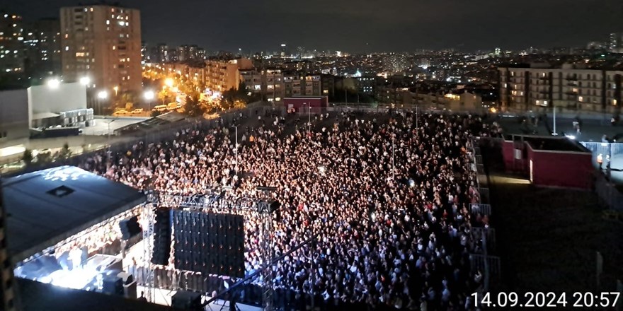 Marmara Park AVM, Haluk Levent konserinde yaklaşık 13 bin kişiyi ağırladı!