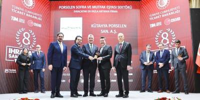 Kütahya Porselen'e 2025'te ‘İhracatını En Fazla Artıran Firma’ Ödülü