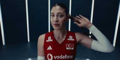 Mercedes-Benz’den Filenin Sultanları’na Kesintisiz Destek