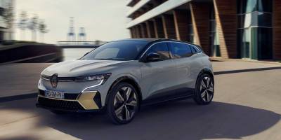 Yeni Megane E-Tech Yüzde 100 Elektrikli, Van'da tanıtıldı