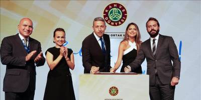 Düzey portföyüne Kahve Dünyası'nı ekledi