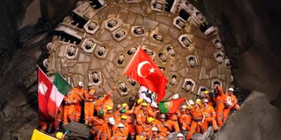 Rönesans 11 Yıldır Dünyanın İlk 50 Uluslararası Müteahhidi Arasında
