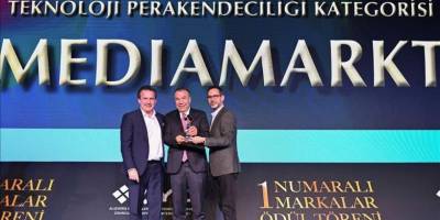 MediaMarkt "En Beğenilen Teknoloji Perakendeciliği" ödülünü aldı
