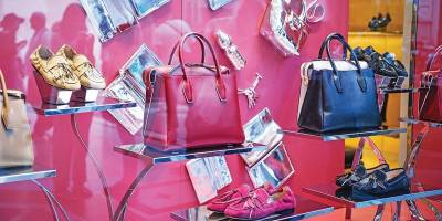 Taklit ürünlerin mağazasıda açıldı